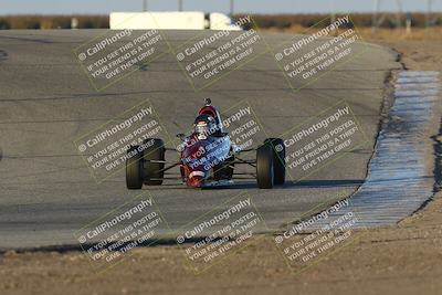 media/Nov-16-2024-CalClub SCCA (Sat) [[641f3b2761]]/Group 5/Race (Outside Grapevine)/